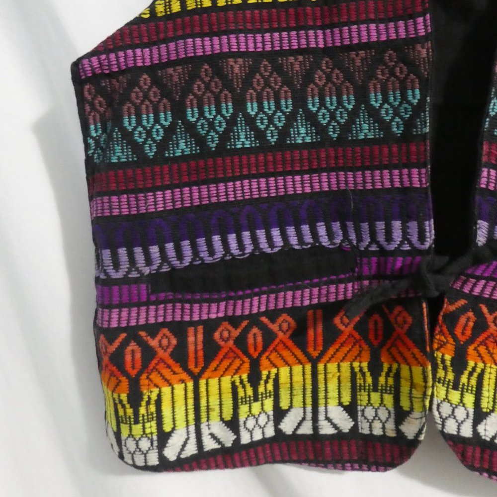 Vintage Traditional Multi-Colored Patterned Sleeveless Vest | Tie Front - Picture 5 of 13